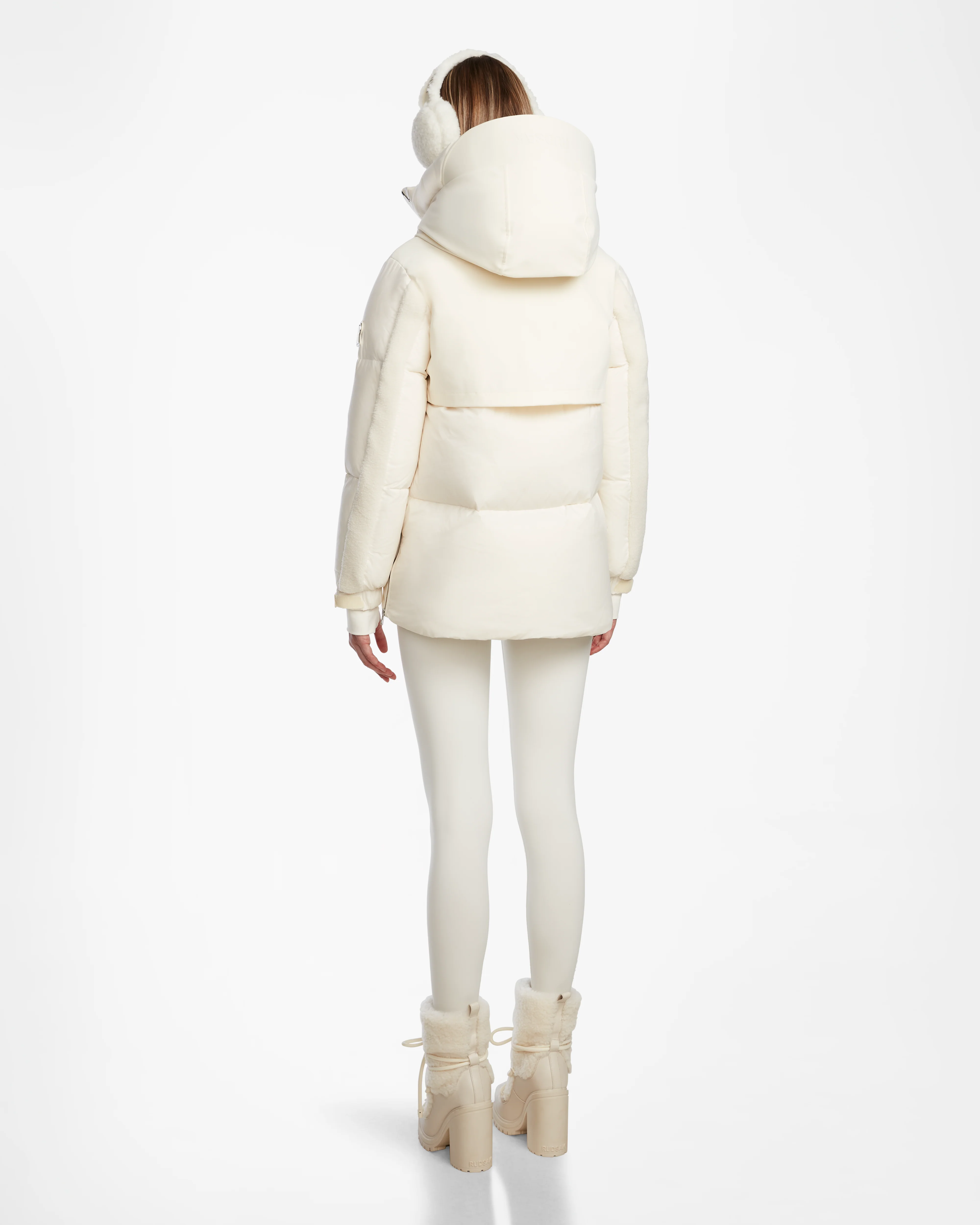LOLI - 8124507 Iceland - Image 6